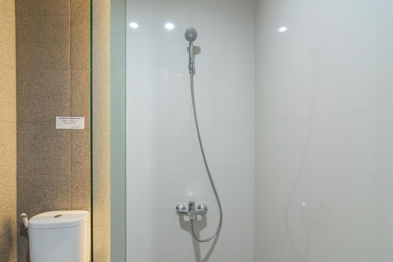 Reddoorz Plus @ Cirebon City Center المظهر الخارجي الصورة